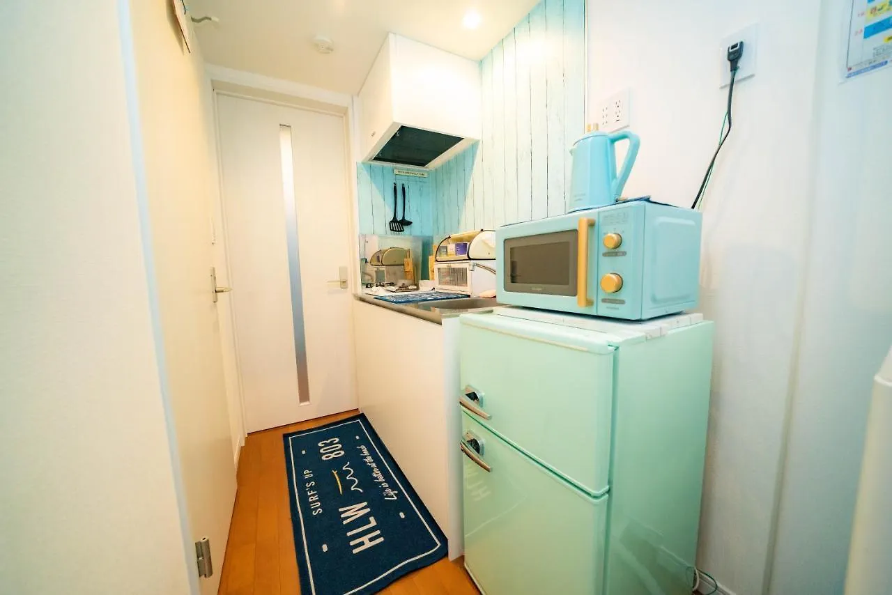 Apartment Ferienwohnung レベアス片瀬江ノ島west Katase